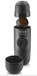 [77.BBMINIGR] CAFETERA PORTATIL WACACO NEGRA